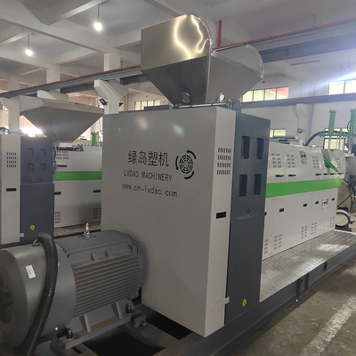 Feeding Forced Plastic Recycling Equipment Pressing Granulation Integration