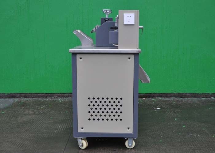 4-8 Cut Barroot Plastic Cutting Machine 850*710*1250mm For Greenhouse Film