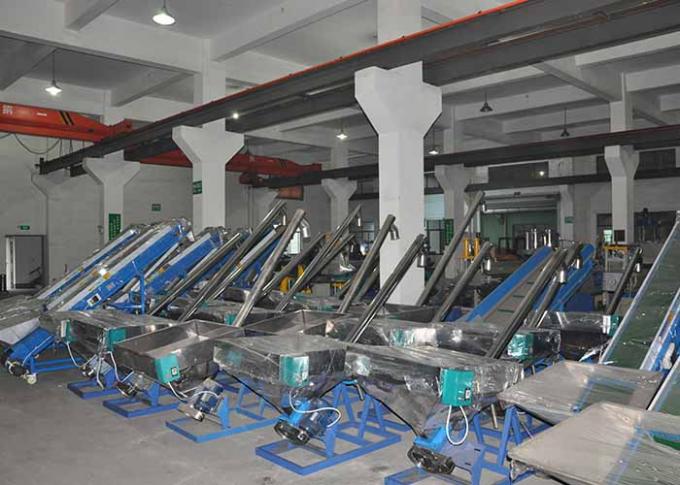 Capacity 800kg/H Plastic Conveyor System Spiral Loader Transmission ...